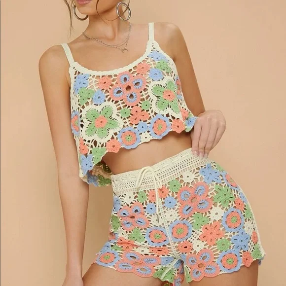 Crochet top shorts 2 PCS matching set floral green blue white beach cove… - Picture 2 of 3